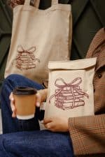 Le Cadeau Littéraire/ Bej Kitap Kılıfı - Görsel 5