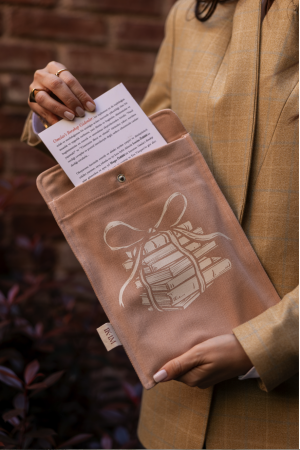 Le Cadeau Littéraire / Somon Kitap Kılıfı